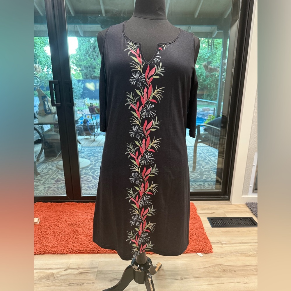 Black Cold Shoulder Dress XXL with Pink and Green Floral Detail